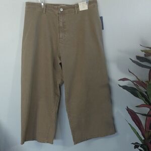 Universal Thread Khaki Wide Crop Trousers Size(17)